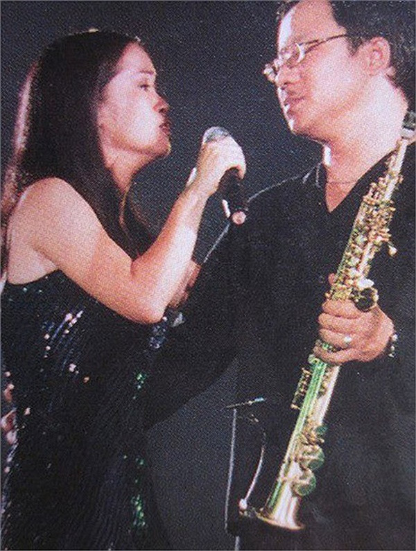 Hình ảnh cực hiếm thời trẻ của diva Hồng Nhung ảnh 2 Hình ảnh cực hiếm thời trẻ của diva Hồng Nhung ảnh 2