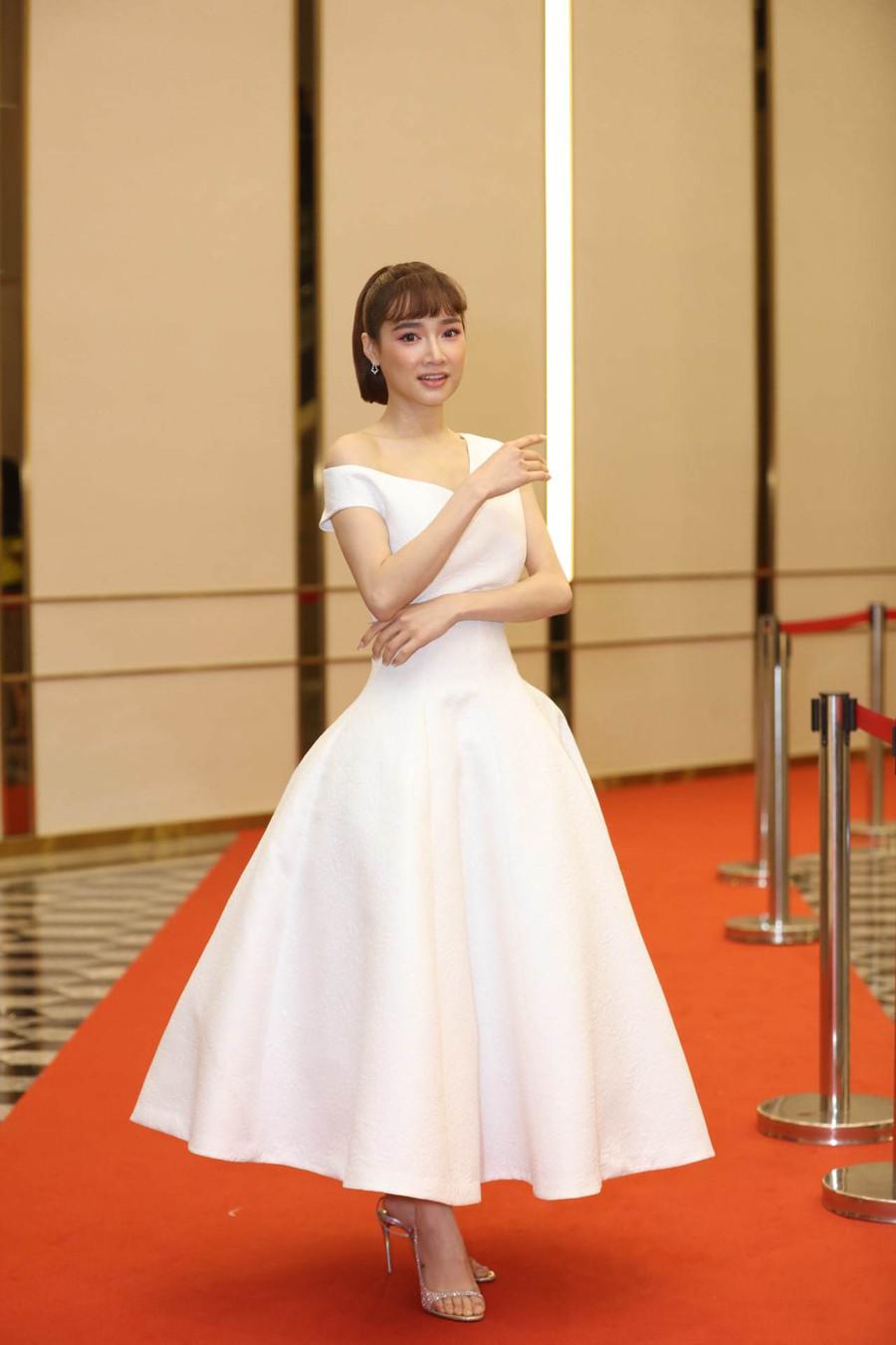 dieu da voi toc mai bang, nha phuong nhan ngay &#34;cai ket dang&#34; het minh hang mot thoi - 9