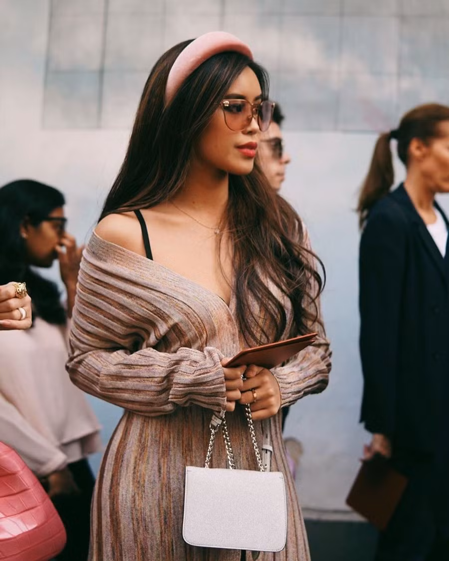 Lên đồ siêu “chất”, rich kid Thảo Tiên lọt ngay vào top street style đẹp nhất Paris Fashion Week ảnh 7 Lên đồ siêu “chất”, rich kid Thảo Tiên lọt ngay vào top street style đẹp nhất Paris Fashion Week ảnh 7