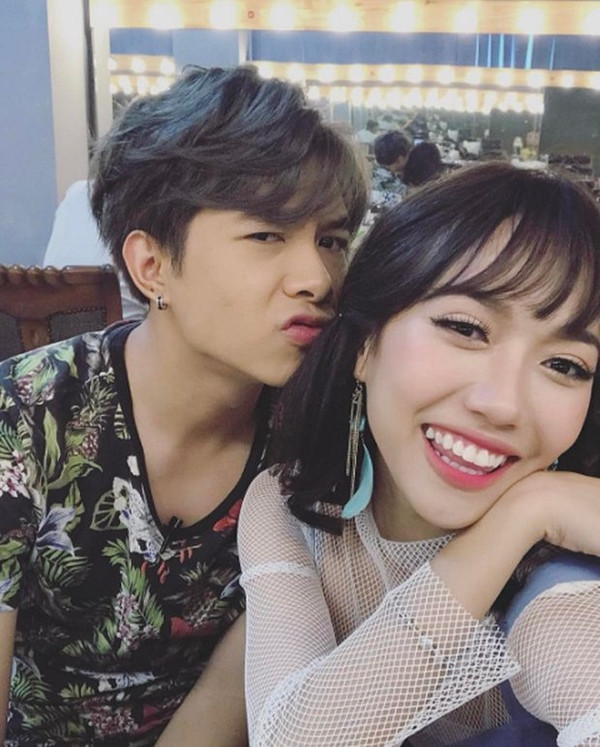 Tiến Luật vô tình tiết lộ Anh Tú và Diệu Nhi đã chia tay sau hai năm gắn bó? - Ảnh 1 Tiến Luật vô tình tiết lộ Anh Tú và Diệu Nhi đã chia tay sau hai năm gắn bó? - Ảnh 1