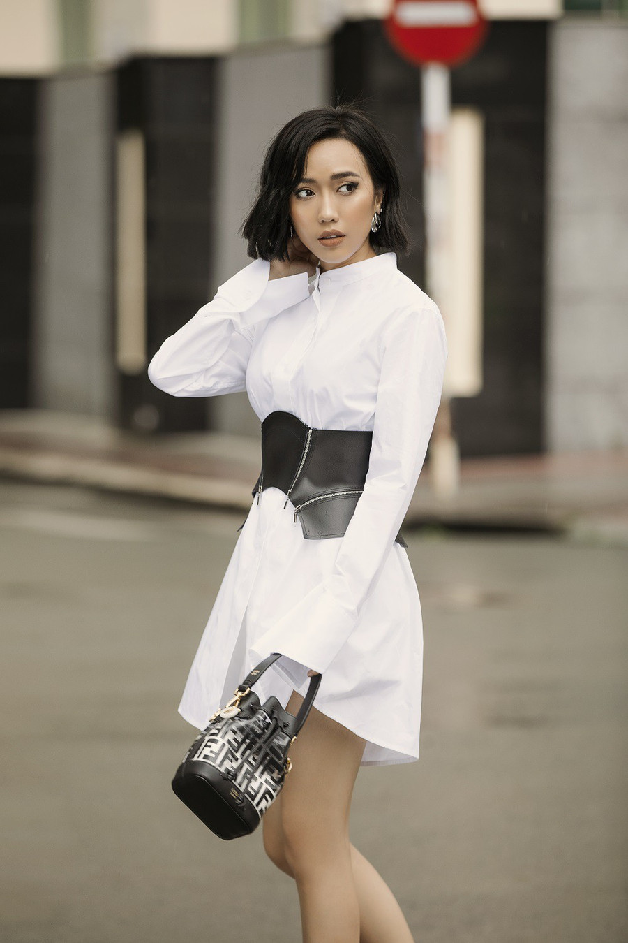 Diệu Nhi tóc ngắn cá tính, đăng ảnh "gợi cảm" cực hiếm hoi ảnh 8 Diệu Nhi tóc ngắn cá tính, đăng ảnh "gợi cảm" cực hiếm hoi ảnh 8