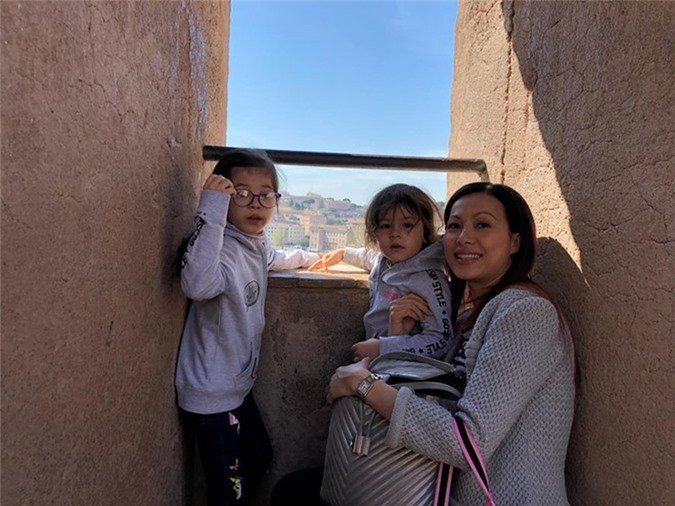 Cuoc song binh yen tren nuoc Y cua HH so huu biet thu dat vang-Hinh-3