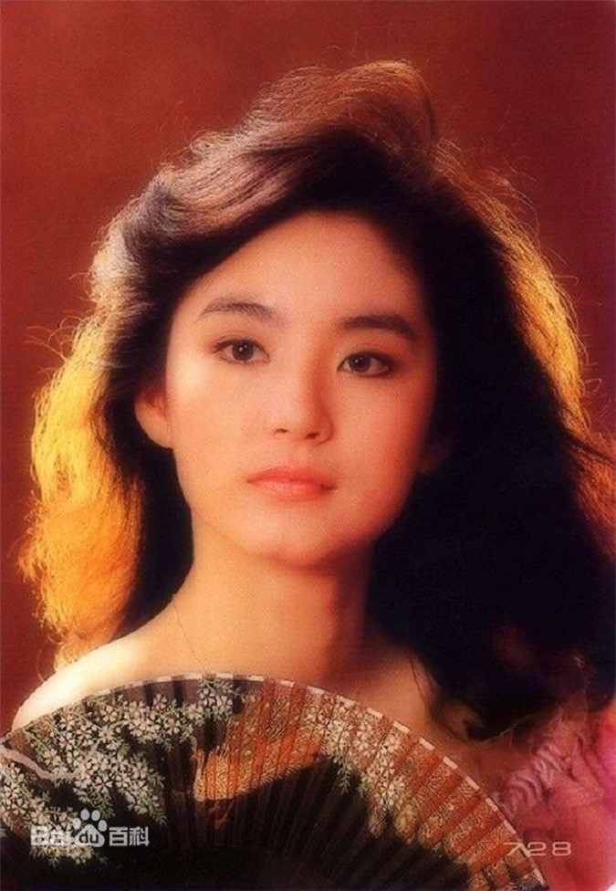 Nhan sắc thanh xuân "50 năm mới có một" của Lâm Thanh Hà ảnh 3 Nhan sac thanh xuan