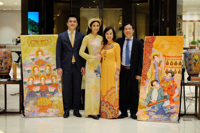 Ngọc Hân lần đầu xuất hiện bên bạn trai lâu năm sau khi để lộ nhẫn đính hôn - Ảnh 11. Ngọc Hân lần đầu xuất hiện bên bạn trai lâu năm sau khi để lộ nhẫn đính hôn - Ảnh 11.