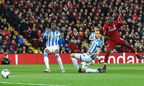 Naby Keita ghi bàn ngay giây thứ 43 cho chủ nhà Liverpool