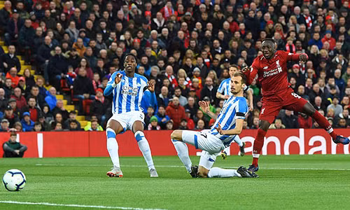 Naby Keita ghi bàn ngay giây thứ 43 cho chủ nhà Liverpool