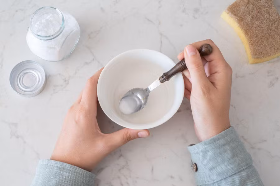 Tuyệt chiêu đánh bay vết bẩn trên tường để ngôi nhà như mới ảnh 4