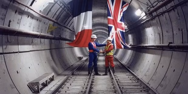 Đường hầm Channel Tunnel. c