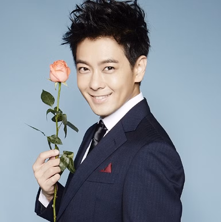 Lâm Chí Dĩnh điển trai và phong độ (ảnh: Sohu)