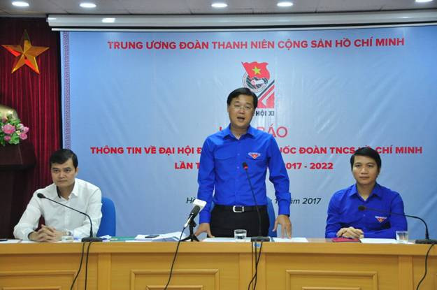Đồng chí Lê Quốc Phong - Bí thư thứ nhất BCH Trung ương Đoàn phát biểu tại buổi họp báo. Đồng chí Lê Quốc Phong - Bí thư thứ nhất BCH Trung ương Đoàn phát biểu tại buổi họp báo.
