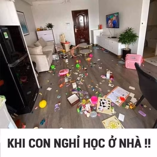 Review bộ phim dài tập: Con nghỉ học ở nhà!