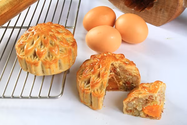 cach-lam-banh-trung-thu-nhan-thap-cam-trung-muoi2