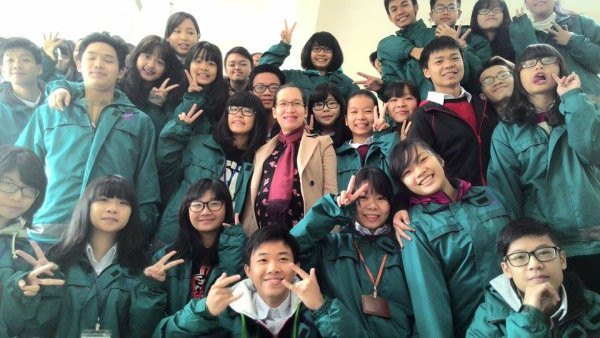 Cô Nhi xinh xinh và đáng yêu của 10D3.