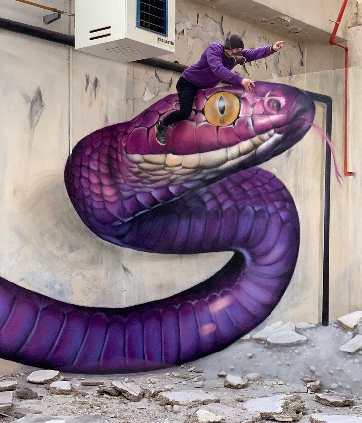 20 Fantastic Murals That’ll Stop You in Your Tracks