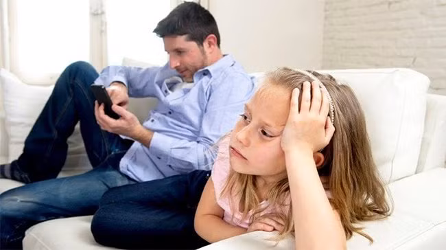 5 kieu ong bo de lam hu con, me co nuoi nang the nao cung kho thanh nguoi - 3