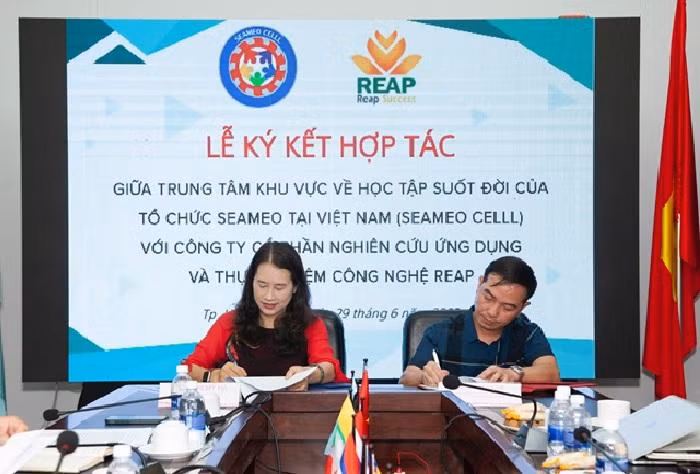 Buổi lễ ký kết hợp tác.