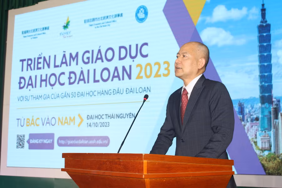 Ông Lâm Dịch Dân, Phó trưởng đại diện Văn phòng Kinh tế - Văn hoá Đài Bắc tại Việt Nam.