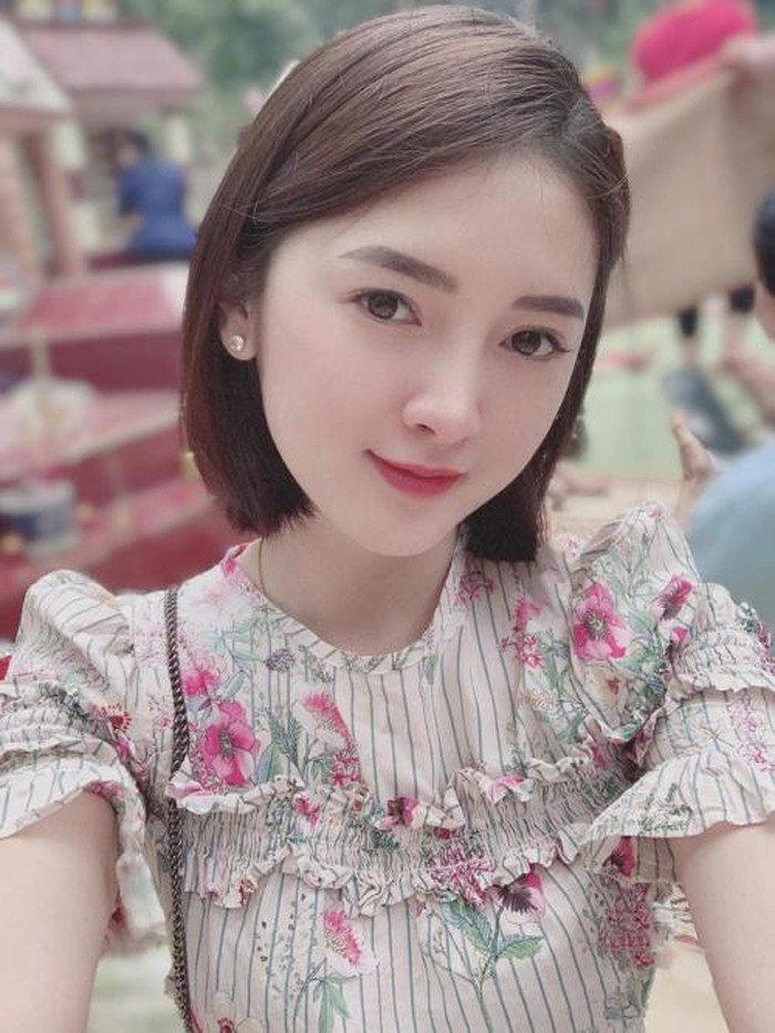 Những cô dâu bất ngờ nổi tiếng sau đám cưới xa hoa ảnh 7 Những cô dâu bất ngờ nổi tiếng sau đám cưới xa hoa ảnh 7