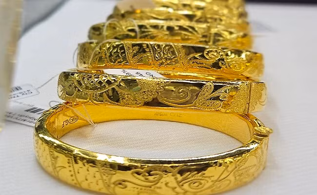 Giá vàng hôm nay 7/2 tăng nhẹ tiến sát ngưỡng 79 triệu đồng/lượng