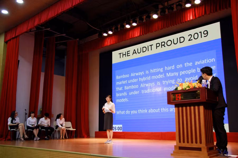 Một trong những phần thi gay cấn nhất đêm chung kết Một trong những phần thi gay cấn nhất đêm chung kết