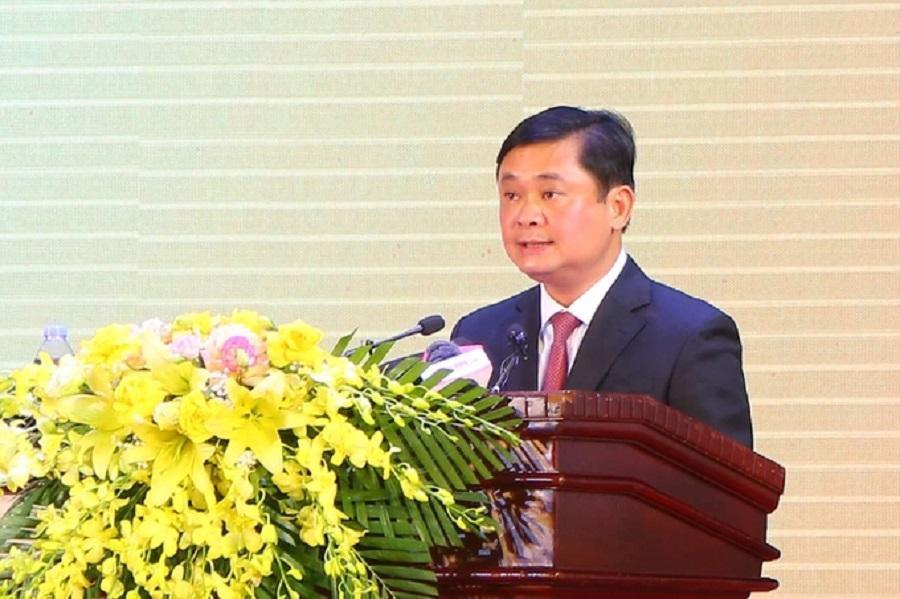 Bí thư Tỉnh ủy Nghệ An Thái Thanh Quý phát biểu khai mạc buỗi lễ. Bí thư Tỉnh ủy Nghệ An Thái Thanh Quý phát biểu khai mạc buỗi lễ.