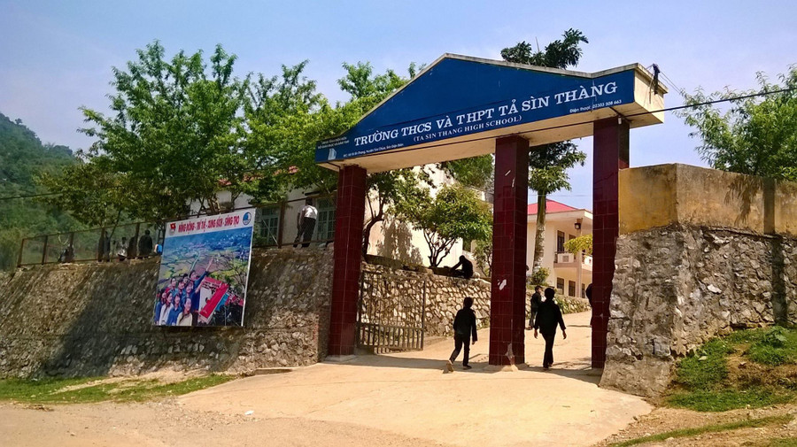 Các trường vùng cao của huyện Tủa Chùa chủ yếu là con em đồng bào dân tộc thiểu số theo học Các trường vùng cao của huyện Tủa Chùa chủ yếu là con em đồng bào dân tộc thiểu số theo học