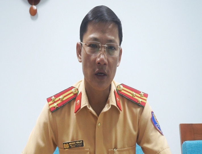 Thượng tá Hoàng Tiến Sỹ - Phó phòng CSGT Công an TP Đà Nẵng Nhờ 143