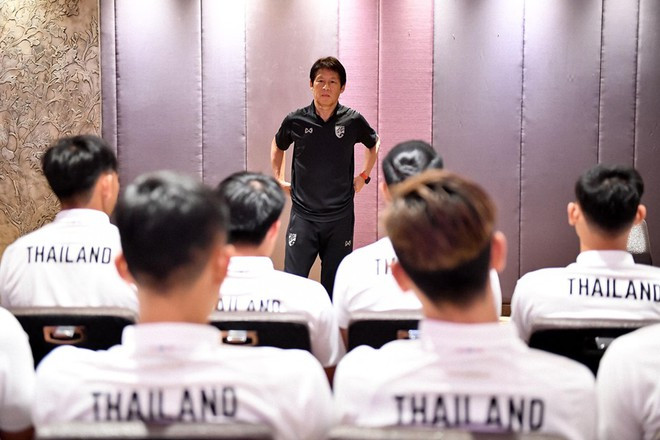 Tuyển Thái Lan hội quân hôm 31/10 Tuyển Thái Lan hội quân hôm 31/10