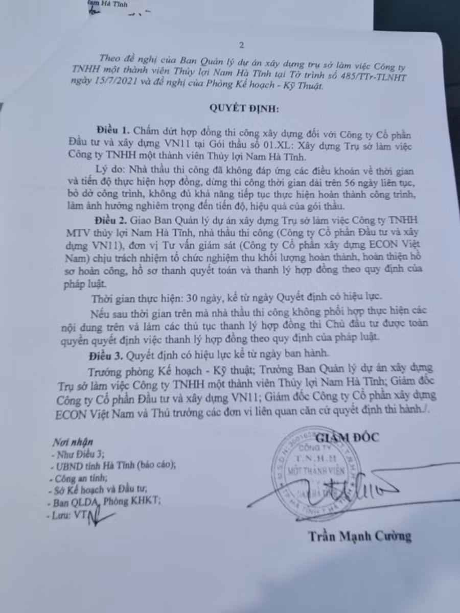 Hà Tĩnh: Chủ doanh nghiệp khốn đốn vì trụ sở 20 tỷ đồng xây mãi không xong ảnh 2