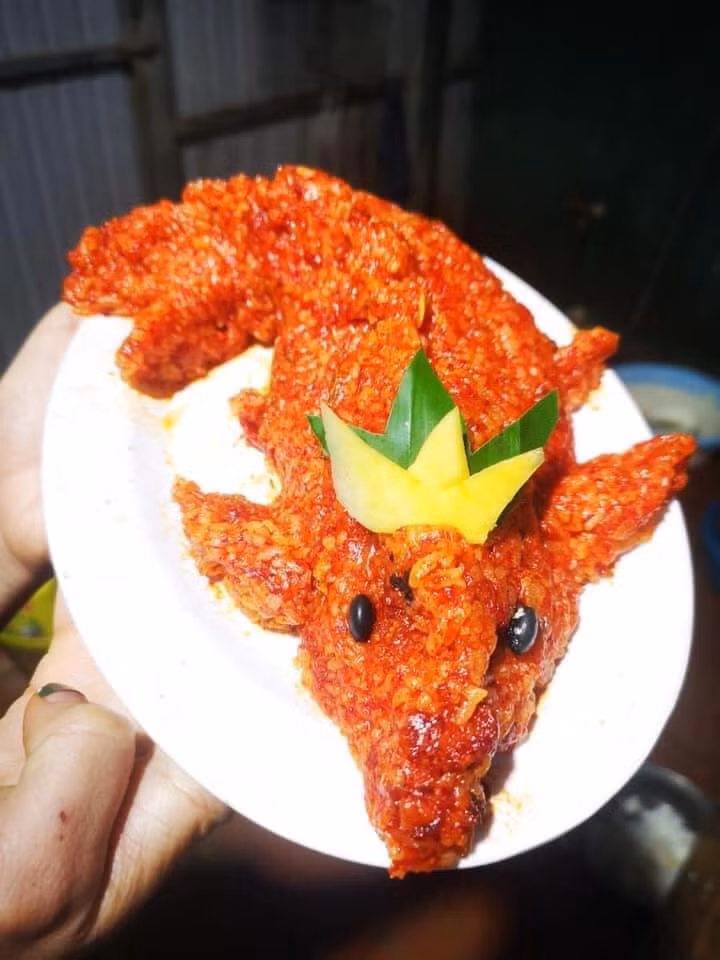 Cả họ nhà e đều cảm thấy tự hào vì năm nay ông công ông táo được cưỡi "cá chép hóa rồng"