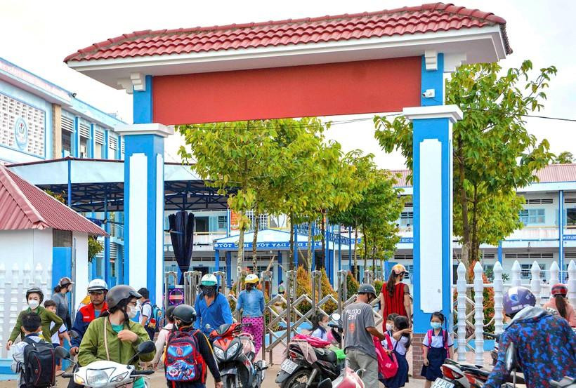 Trường Tiểu học Tân Lợi (huyện Thới Bình, tỉnh Cà Mau). Ảnh: V.Hữu. Trường Tiểu học Tân Lợi (huyện Thới Bình, tỉnh Cà Mau). Ảnh: V.Hữu.