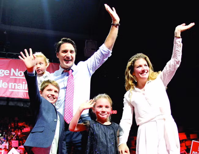 Con thủ tướng cũng phải làm việc nhà