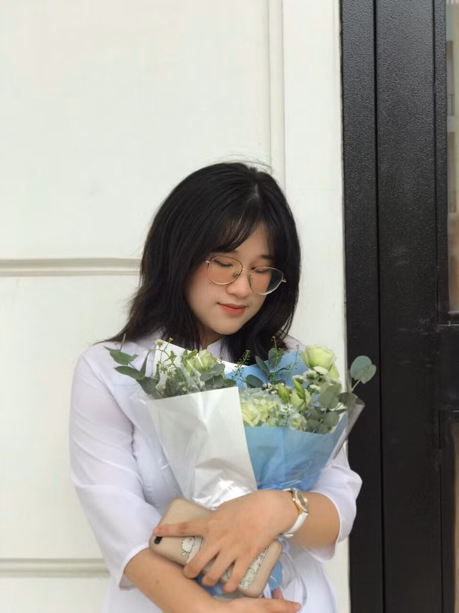 Ngân Hà là một trong hai thí sinh của tỉnh Thái Nguyên đạt điểm 10 môn Sinh học tại Kỳ thi tốt nghiệp THPT năm 2023.