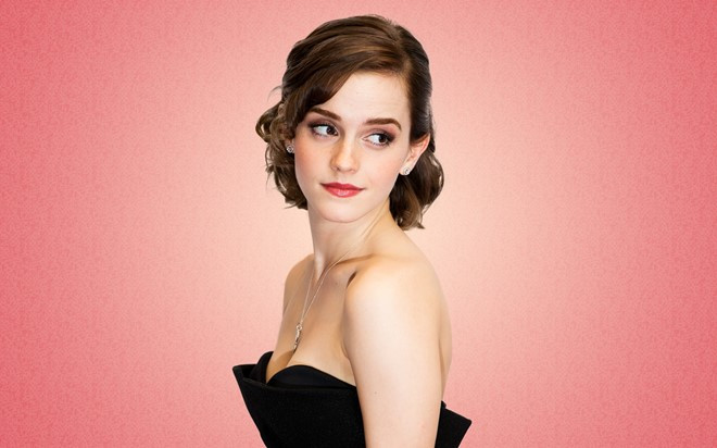 10. Emma Watson:Tên tuổi của nữ diễn viên người Anh không còn quá xa lạ đối với những người yêu phim trên khắp thế giới sau tác phẩmHarry Potter. Những năm gần đây, Emma tích cực hoạt động xã hội, nỗ lực bảo vệ quyền của phụ nữ. Dù không thường xuyên “khoe” cơ thể, tài năng và nhan sắc của 9X vẫn giúp cô thu hút 15,4 triệu fan trên Instagram.Ảnh:Reddit. 15 co gai quyen ru nhat the gioi nam 2016 hinh anh 6
