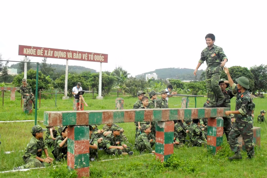 Học kỳ quân đội giúp các em trưởng thành trong sinh hoạt và vận động 