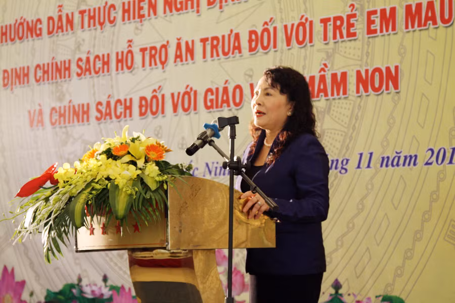 Thứ trưởng Nguyễn Thị Nghĩa phát biểu tại Hội thảo