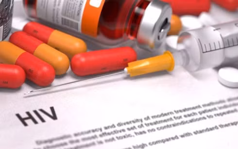 38 cán bộ ở Hà Nội bị phơi nhiễm HIV do tai nạn nghề nghiệp