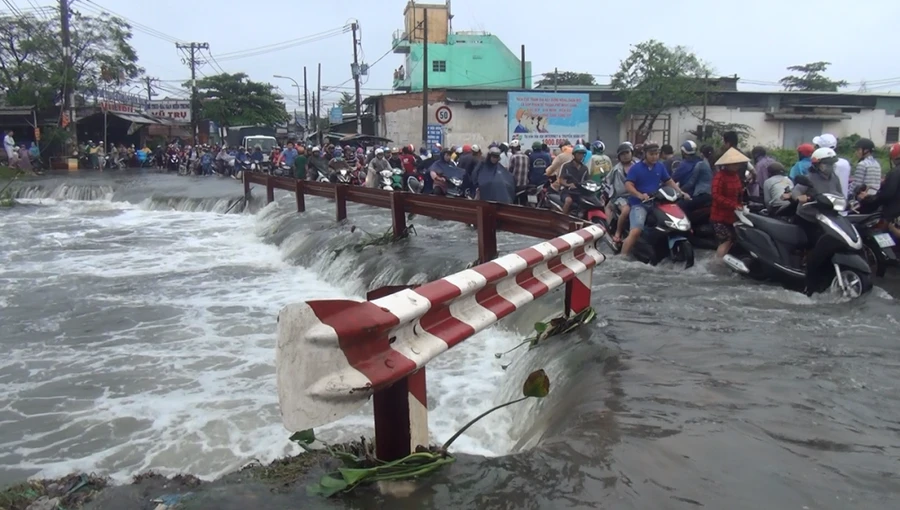 Hiện trường nơi nam sinh viên trường ĐH Sài Gòn bị nước cuốn.