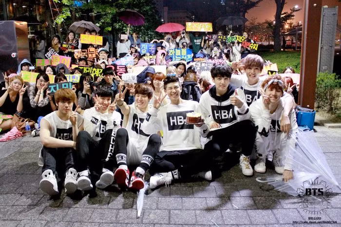 4 điều đáng học hỏi từ nhóm nhạc BTS ảnh 3 Khởi đầu của BTS không hề suôn sẻ.