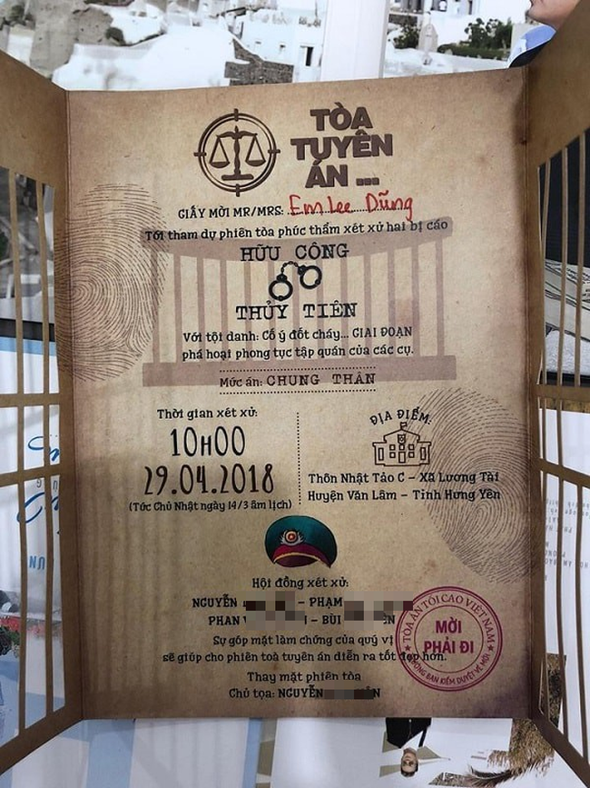 Nhận thiệp mời của đôi dâu rể, nhiều người bủn run chân tay khi vừa nhìn qua, đọc xong nội dung còn "toát mồ hôi" hơn nữa - Ảnh 3. Nhận thiệp mời của đôi dâu rể, nhiều người bủn run chân tay khi vừa nhìn qua, đọc xong nội dung còn "toát mồ hôi" hơn nữa - Ảnh 3.