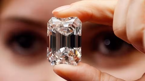 Viên kim cương trị giá 2 triệu USD bị đánh cắp giữa triển lãm
