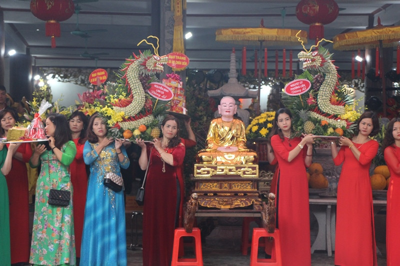 Nghi lễ rước tượng Tổ sư Trần Như về chùa Đống Nghiêm