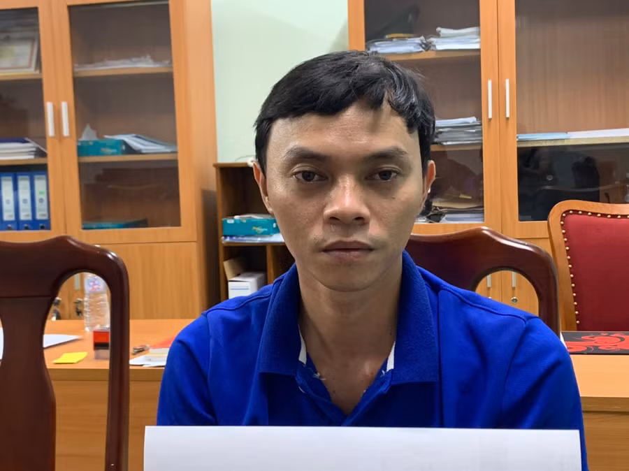 Đoàn Nam Phước tại cơ quan công an. Ảnh: Ngọc Hà.