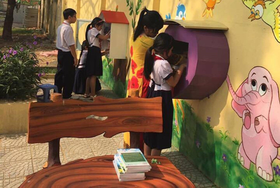 Công trình thư viện xanh do cha mẹ học sinh Trường Tiểu học Núi Thành tặng cho nhà trường. Công trình thư viện xanh do cha mẹ học sinh Trường Tiểu học Núi Thành tặng cho nhà trường.