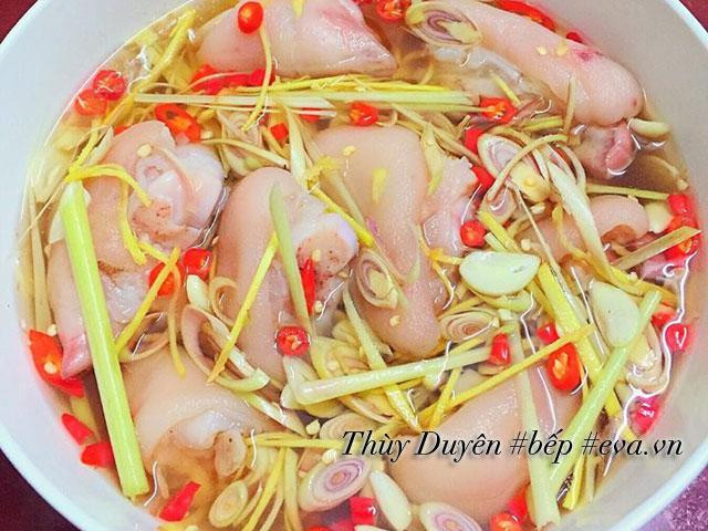 Cách làm 4 món ngâm mắm chua ngọt để chồng lai rai ngày Tết ảnh 4 4 mon ngam mam chua ngot de chong lai rai ngay tet - 4