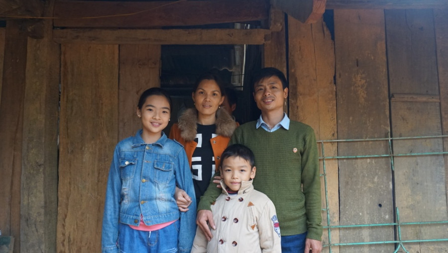 Gia đình thầy giáo Nguyễn Đình Hưng Gia đình thầy giáo Nguyễn Đình Hưng