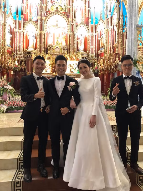 Đám cưới khủng của cặp đôi thu hút sự chú ý. Ảnh: NVCC