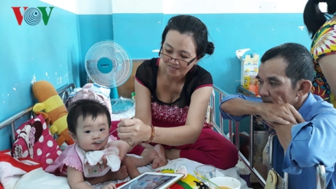 bệnh viện tphcm quá tải vì bệnh nhân mắc sởi ồ ạt nhập viện hình 2 benh vien tphcm qua tai vi benh nhan mac soi o at nhap vien hinh 2