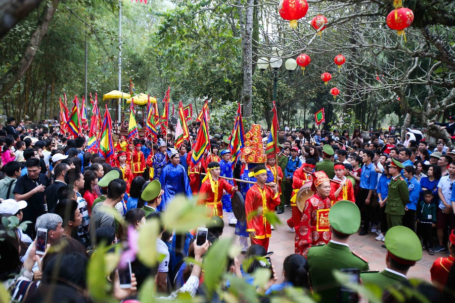 Nghi thức rước "Tướng bà" đã góp phần quan trọng, tạo nên một lễ hội hoàn chỉnh về hình tượng người anh hùng Thánh Gióng.