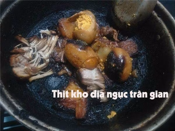 Ăn cơm bạn trai nấu bằng công thức sáng tạo, cô gái nhập viện vì ngộ độc